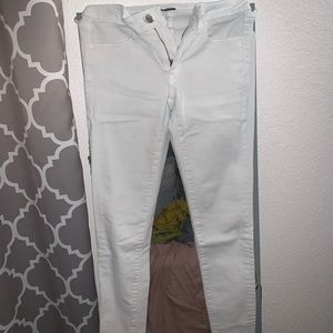 AE white skinny jeans